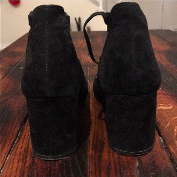 Steve Madden Black ballet laceup kitten block heel - Picture 5 of 5